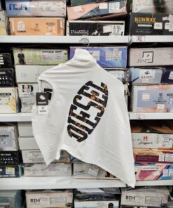 Half sleeve T shirt 0083